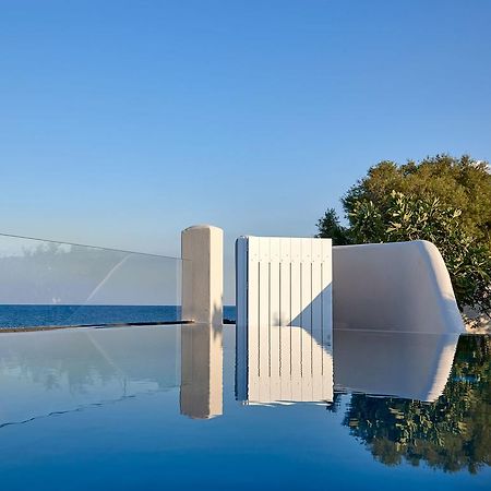 Incognito Beach Villa Santorini Камари Экстерьер фото