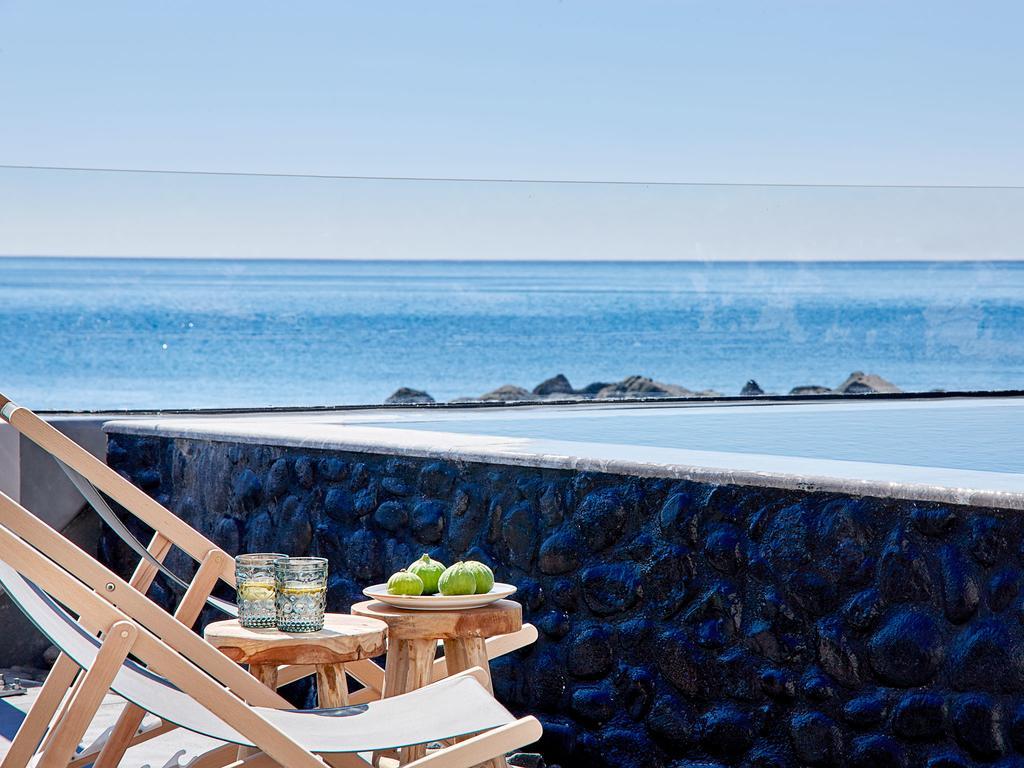 Incognito Beach Villa Santorini Камари Экстерьер фото