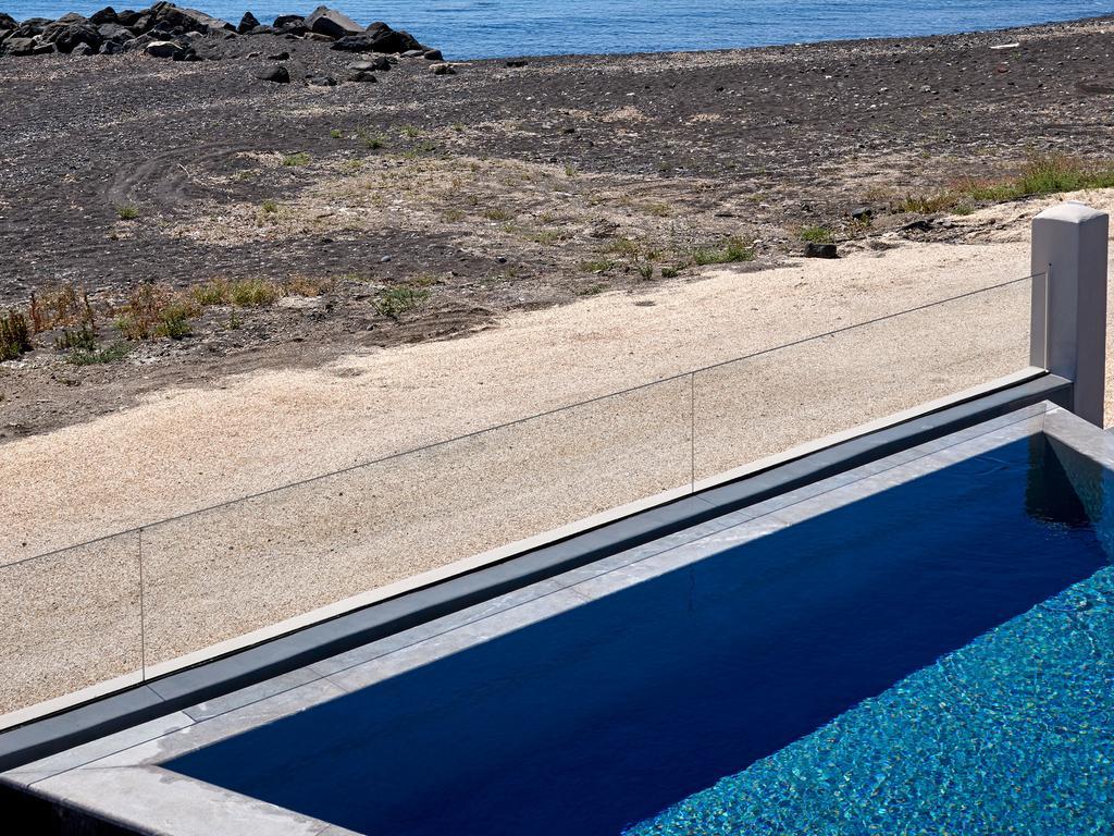 Incognito Beach Villa Santorini Камари Экстерьер фото